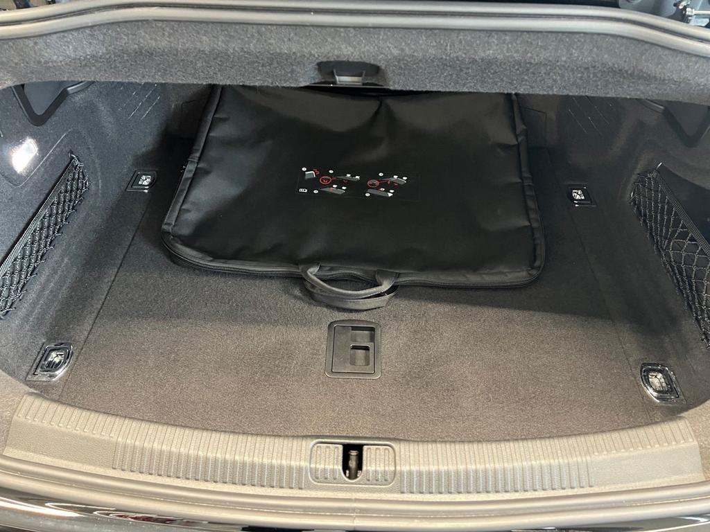 Audi A5 2022 г. Чёрный, пробег 48528 км