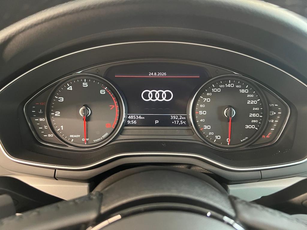 Audi A5 2022 г. Чёрный, пробег 48528 км