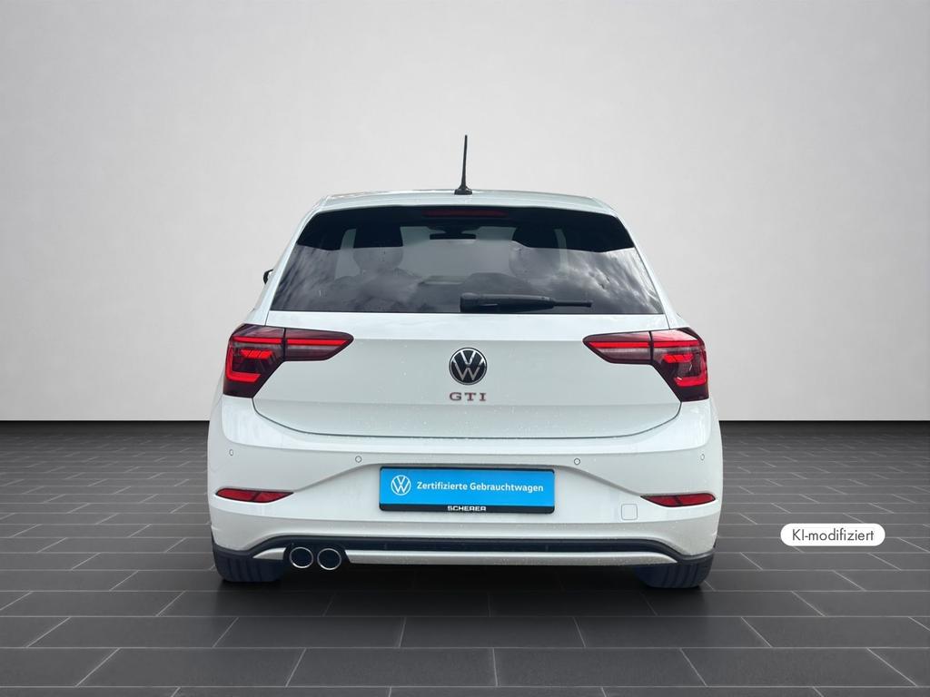 Volkswagen Polo 2023 г. Белый, пробег 33350 км
