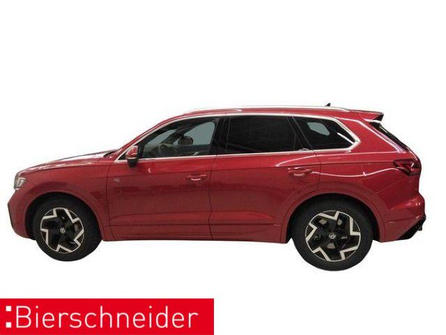 Volkswagen Touareg 2025 г. Красный, пробег 5752 км