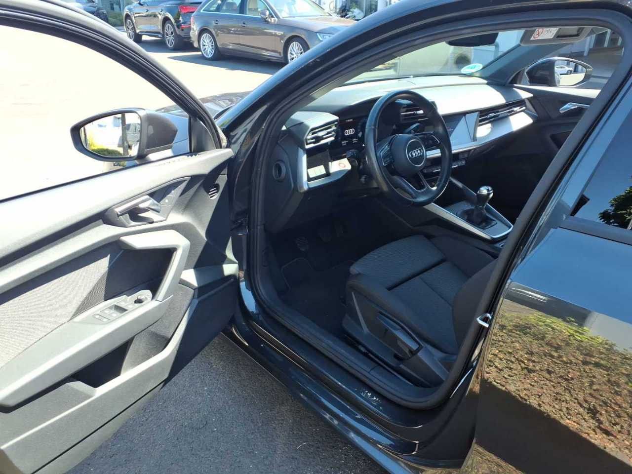 Audi A3 2023 г. Серый, пробег 59356 км