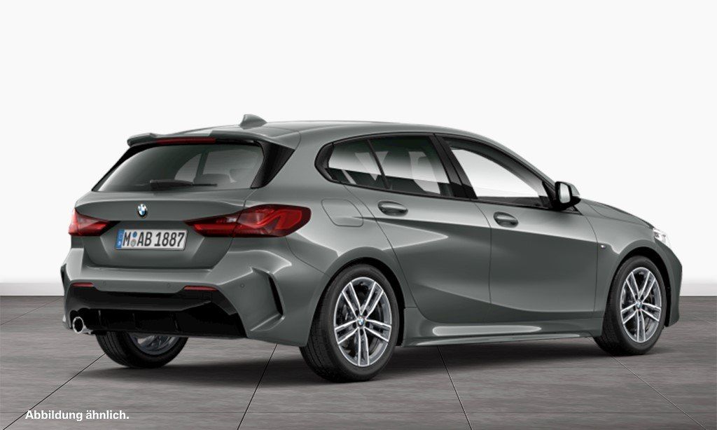 BMW 118 2022 г. Серый, пробег 41900 км