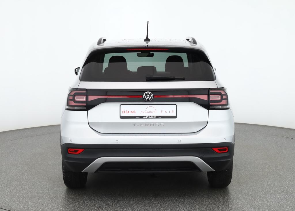 Volkswagen T-Cross 2023 г. Серебристый, пробег 26521 км