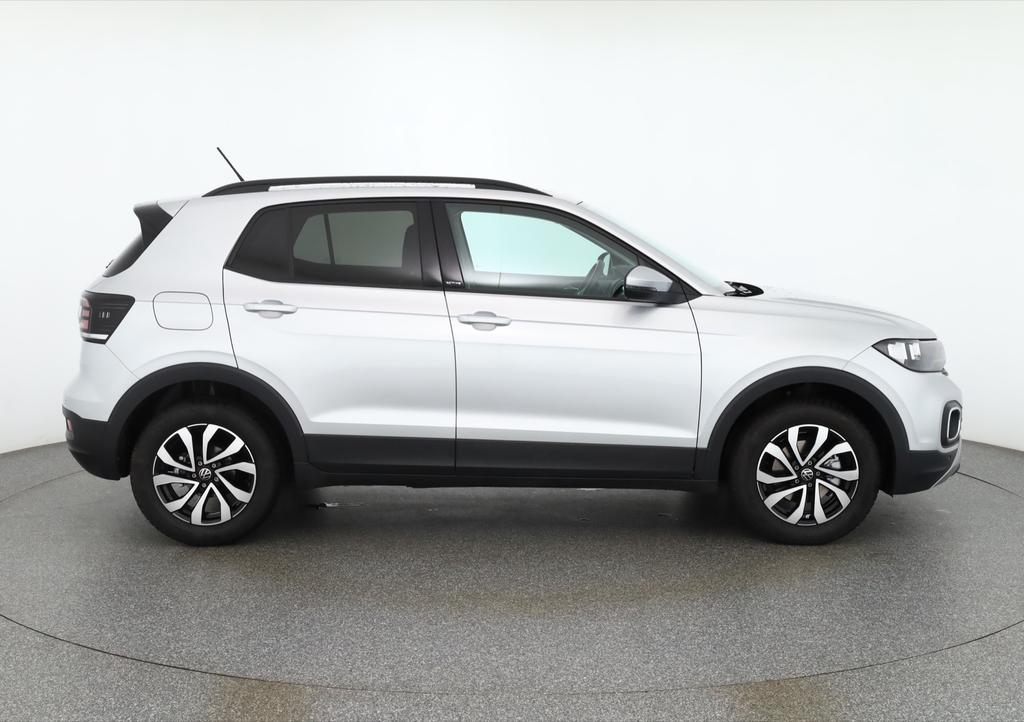 Volkswagen T-Cross 2023 г. Серебристый, пробег 26521 км