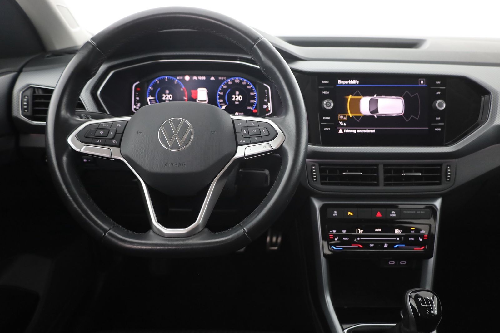 Volkswagen T-Cross 2023 г. Серебристый, пробег 26521 км
