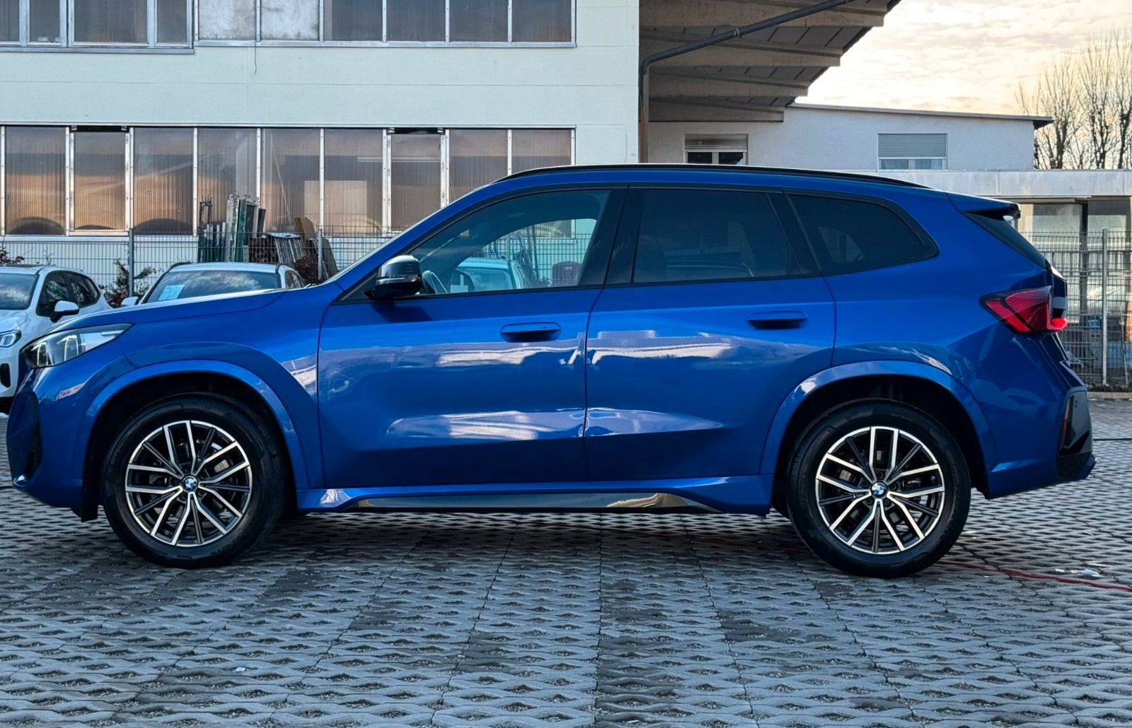 BMW X1 2024 г. Синий, пробег 52102 км
