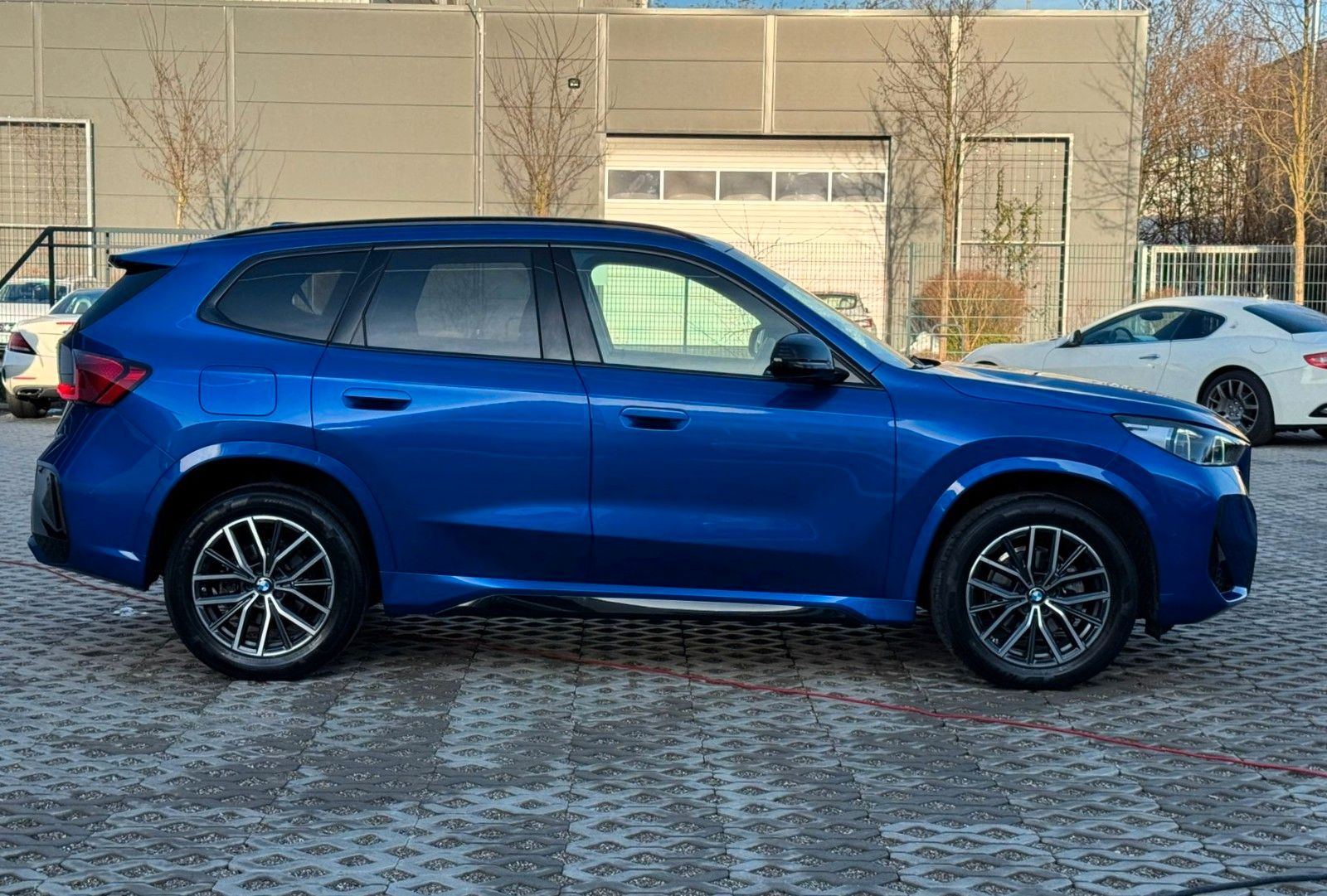 BMW X1 2024 г. Синий, пробег 52102 км
