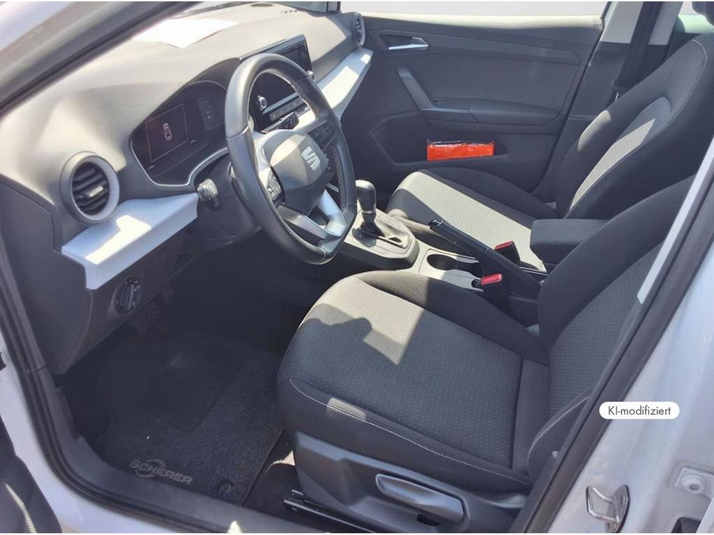 SEAT Ibiza 2022 г. Белый, пробег 57745 км