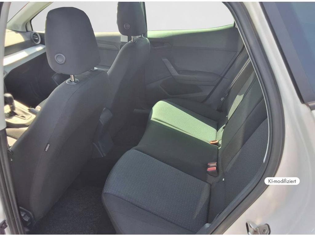 SEAT Ibiza 2022 г. Белый, пробег 57745 км