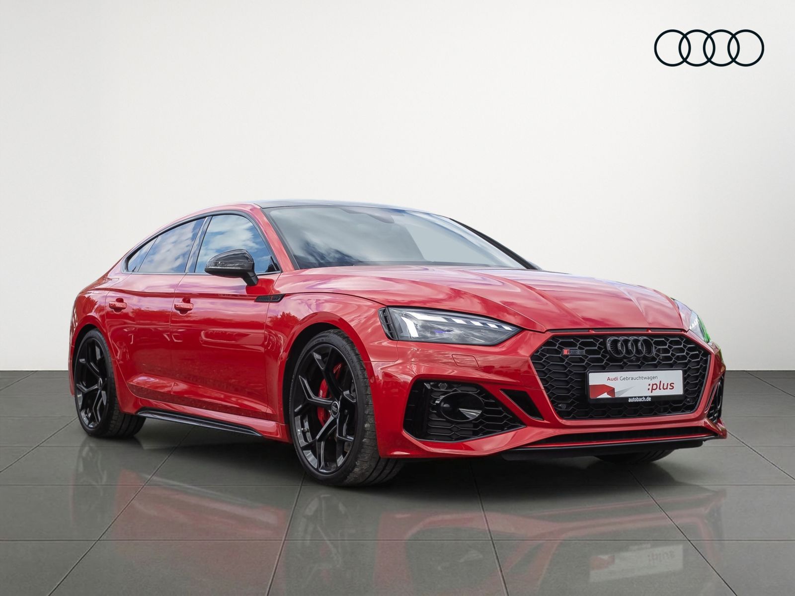 Audi RS5 2024 г. Красный, пробег 22170 км