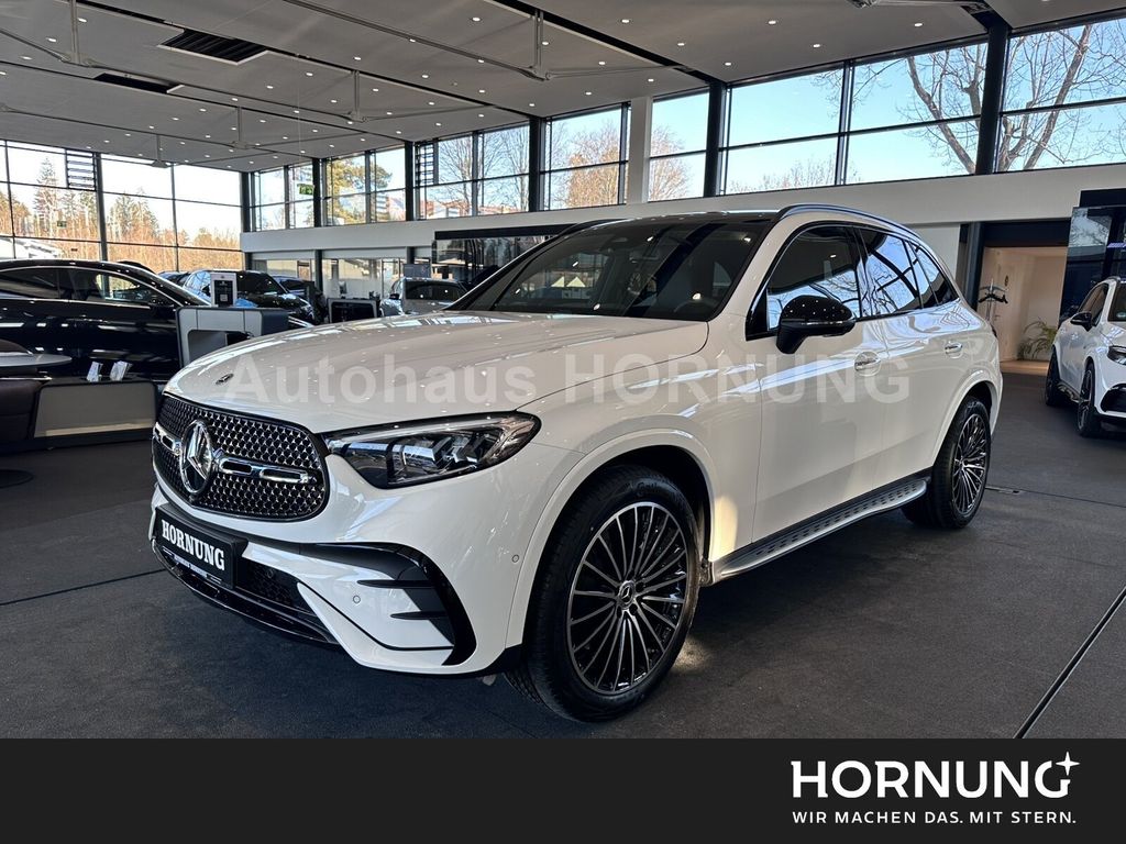 Mercedes-Benz GLC 200 2026 г. Белый, пробег 8100 км