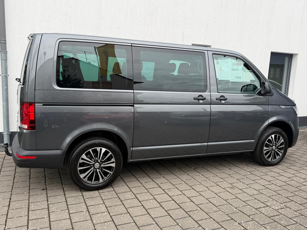 Volkswagen T6 CARAVELLE 2023 г. Серый, пробег 37998 км