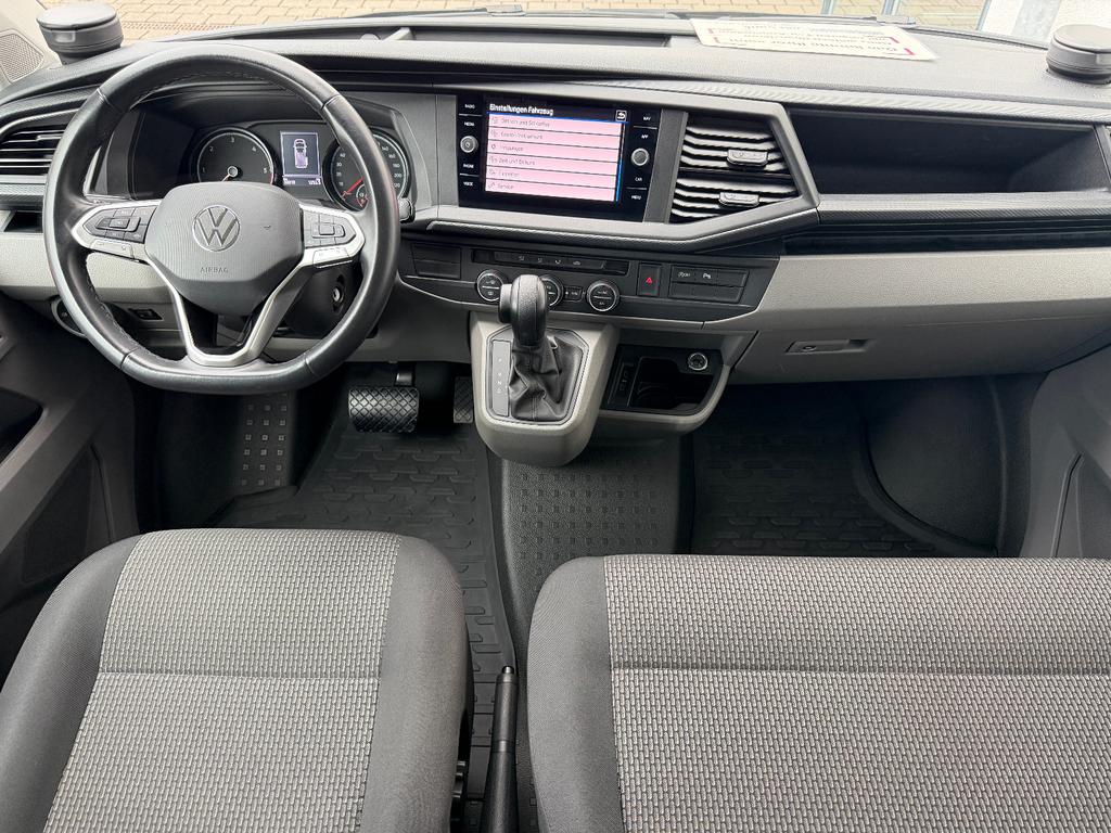 Volkswagen T6 CARAVELLE 2023 г. Серый, пробег 37998 км