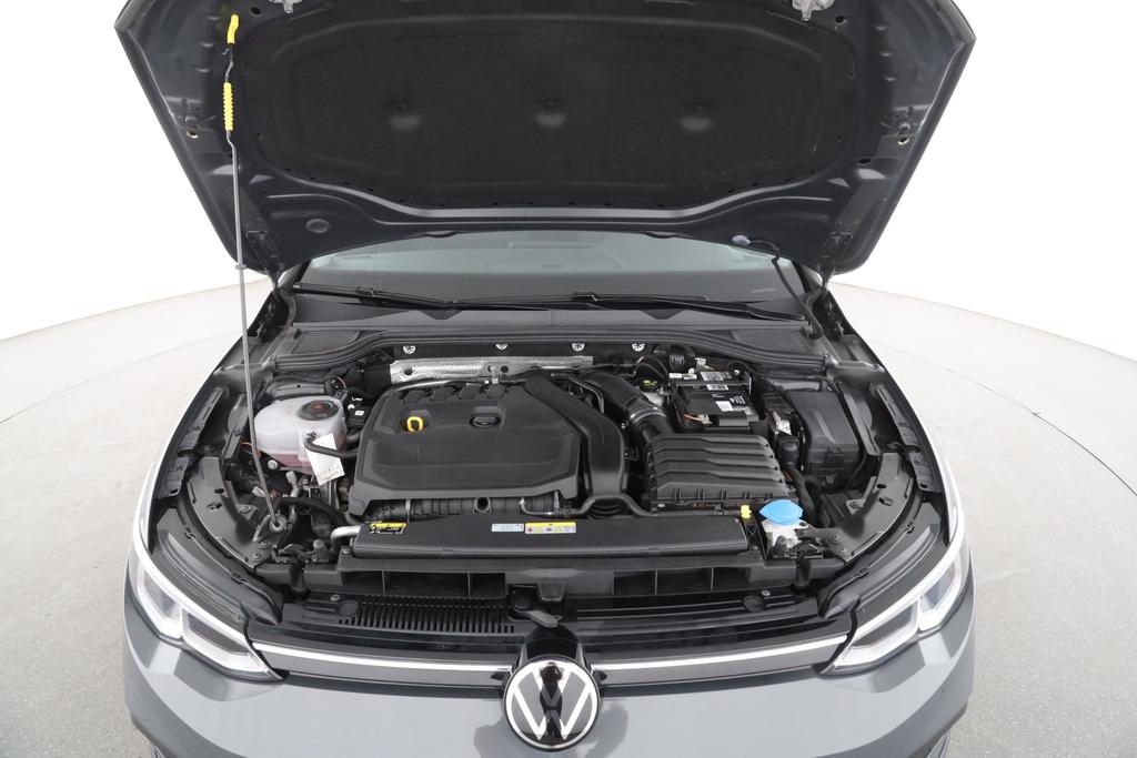 Volkswagen Golf 2021 г. Серый, пробег 43689 км