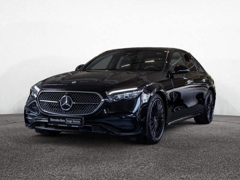 Mercedes-Benz E 200 2025 г. Чёрный, пробег 12945 км