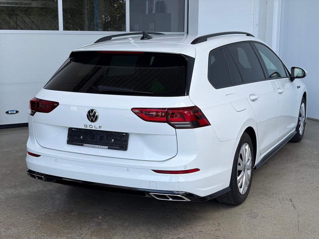 Volkswagen Golf 2022 г. Белый, пробег 56556 км