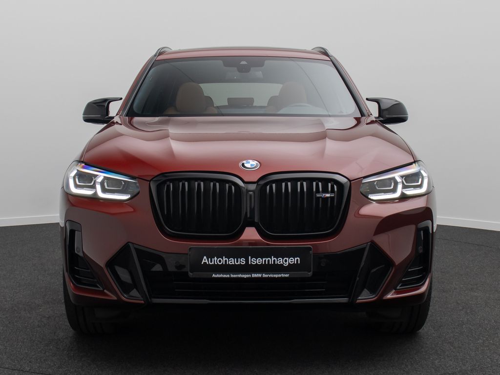 BMW X3 M40 2023 г. Красный, пробег 38877 км