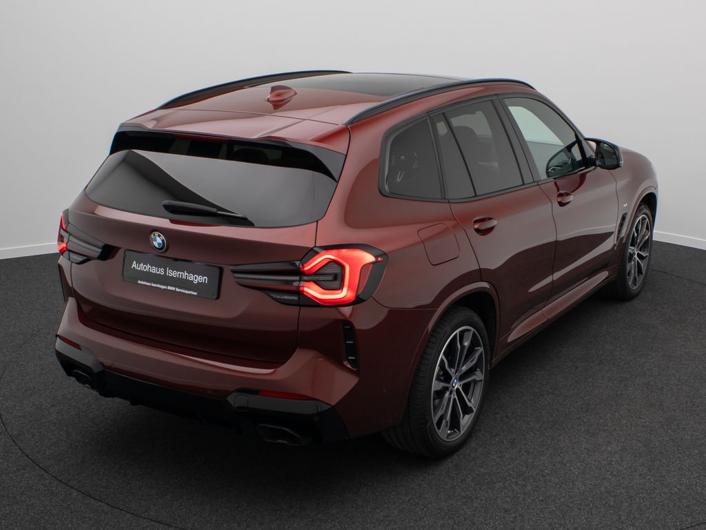 BMW X3 M40 2023 г. Красный, пробег 38877 км