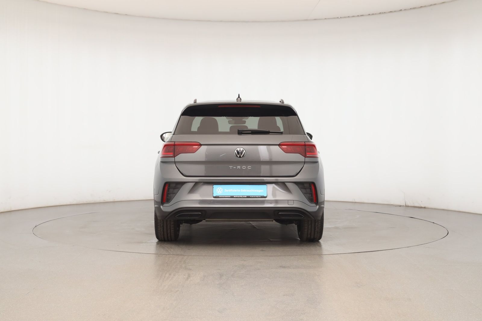 Volkswagen T-Roc 2022 г. Серый, пробег 33587 км