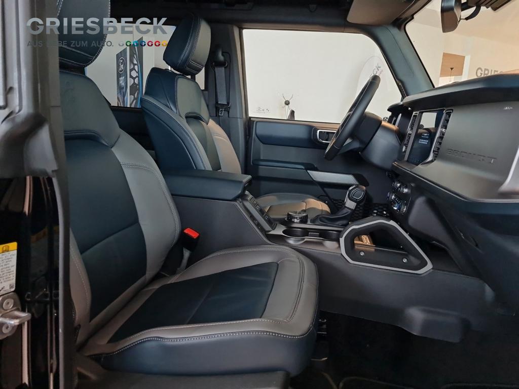Ford Bronco 2024 г. Чёрный, пробег 32900 км