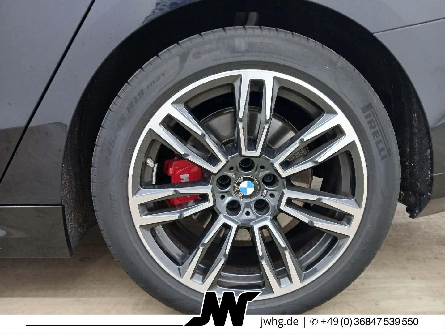 BMW 520 2025 г. Чёрный, пробег 49994 км