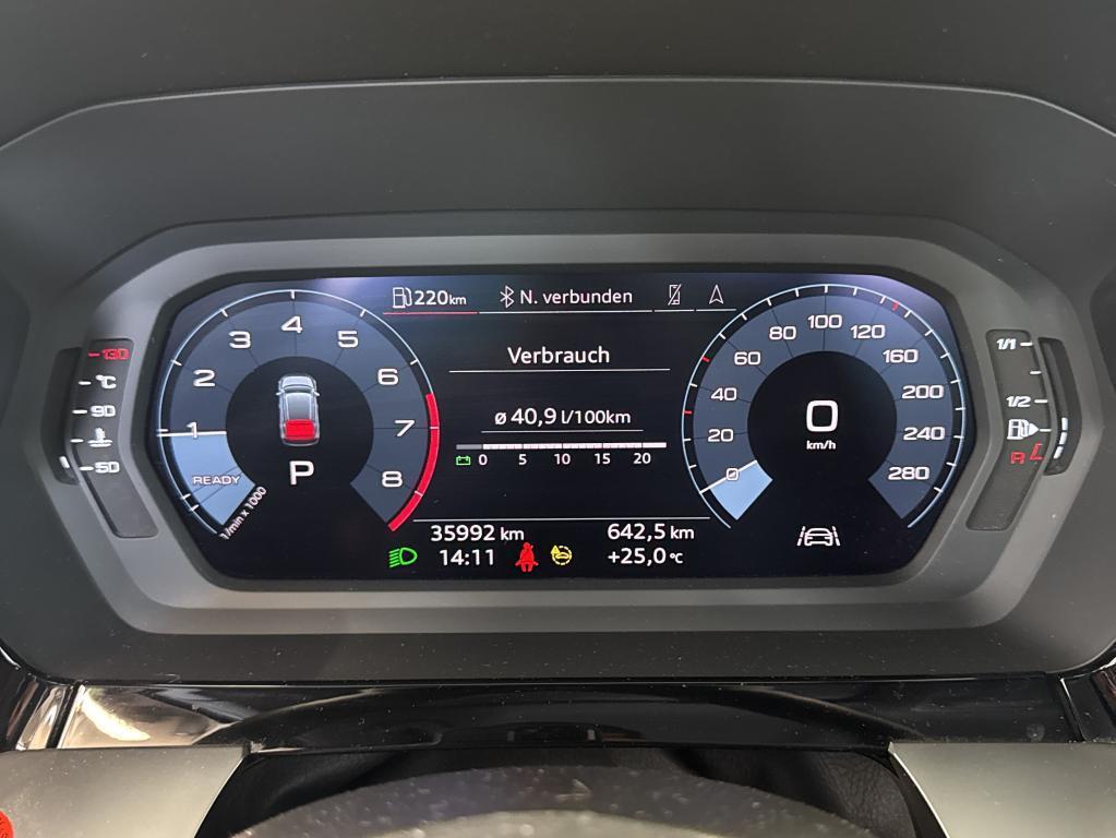 Audi A3 2022 г. Серый, пробег 35992 км