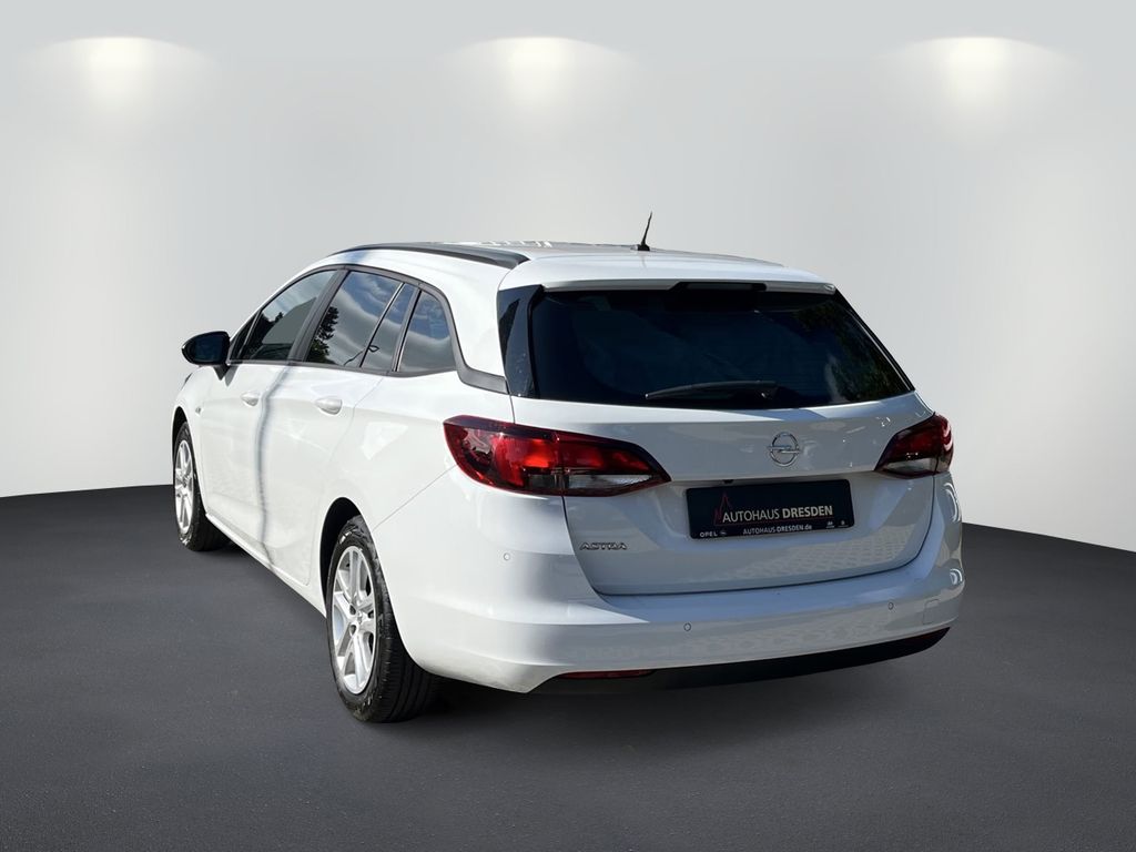 Opel Astra 2021 г. Белый, пробег 56577 км