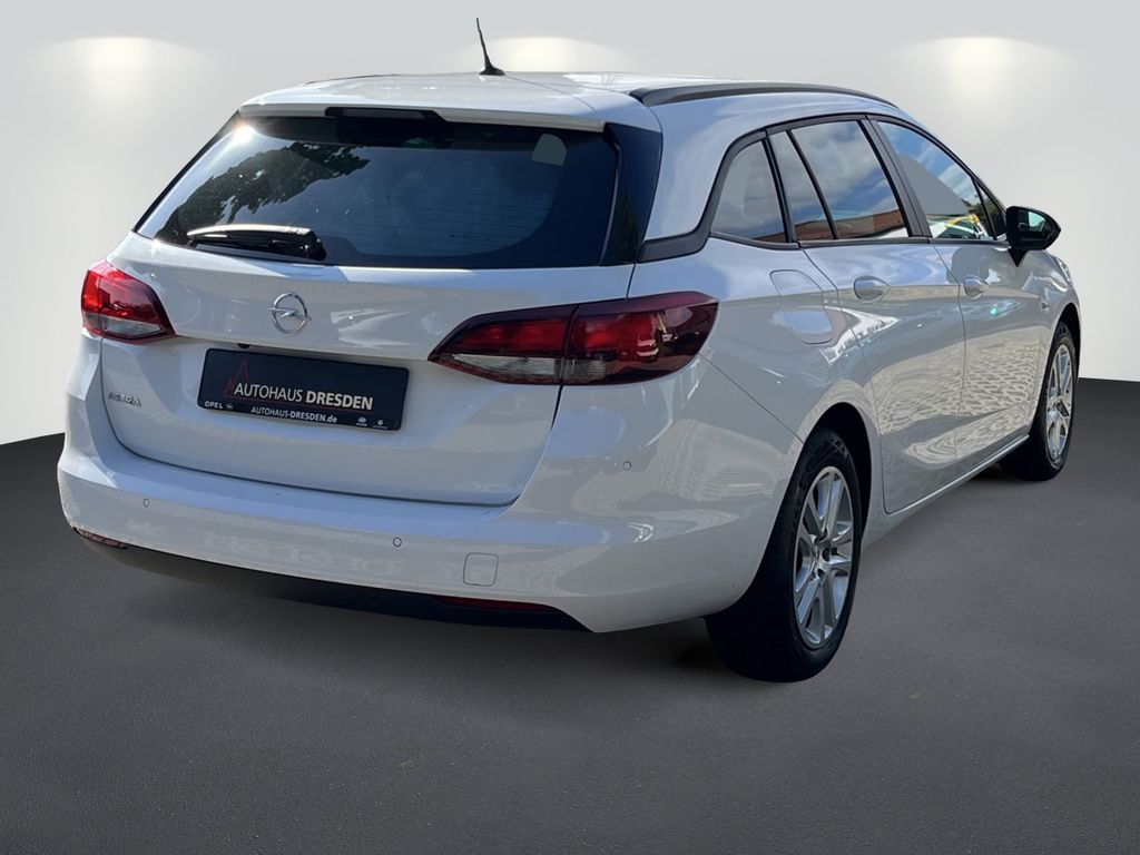 Opel Astra 2021 г. Белый, пробег 56577 км
