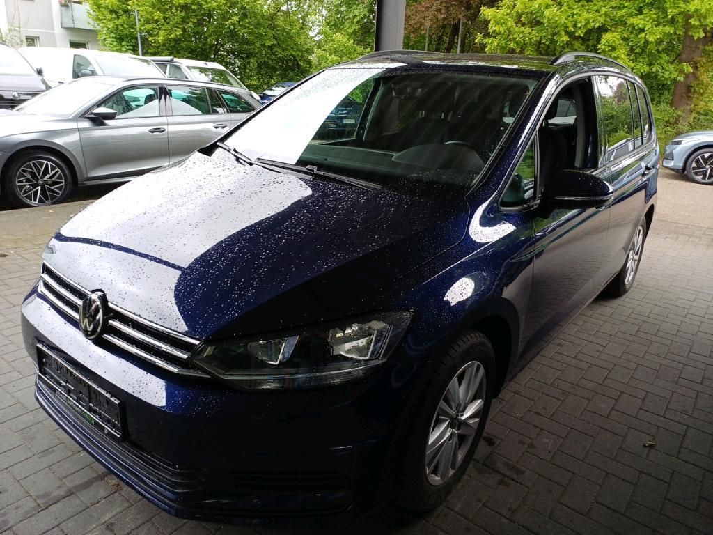 Volkswagen Touran 2022 г. Синий, пробег 20541 км