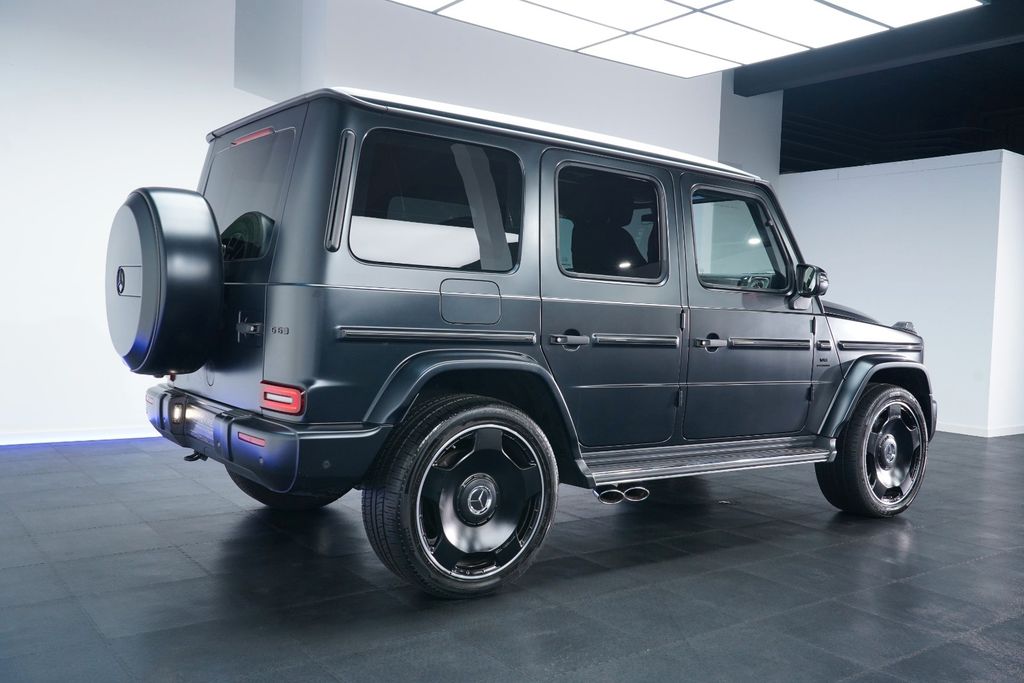 Mercedes-Benz G 63 AMG 2024 г. Чёрный, пробег 19500 км