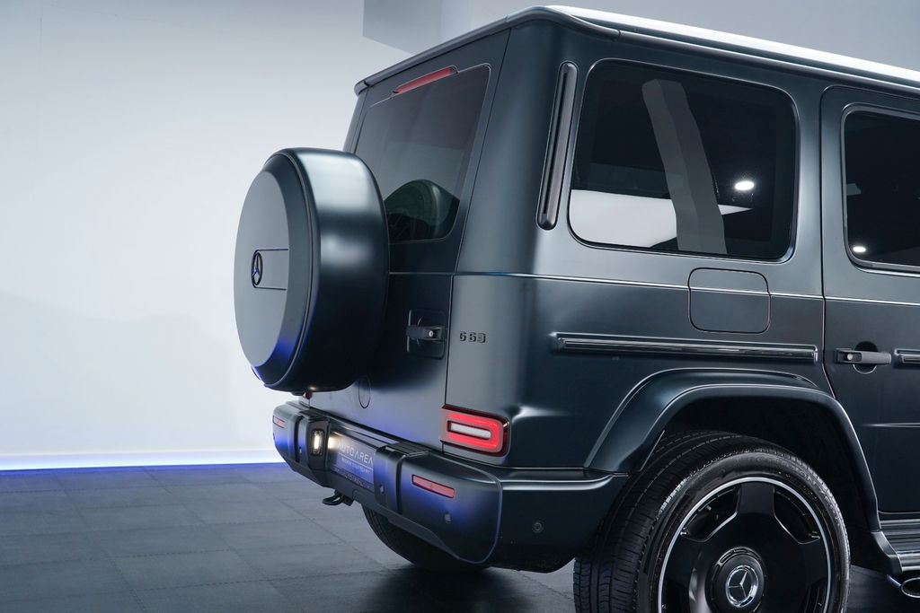 Mercedes-Benz G 63 AMG 2024 г. Чёрный, пробег 19500 км
