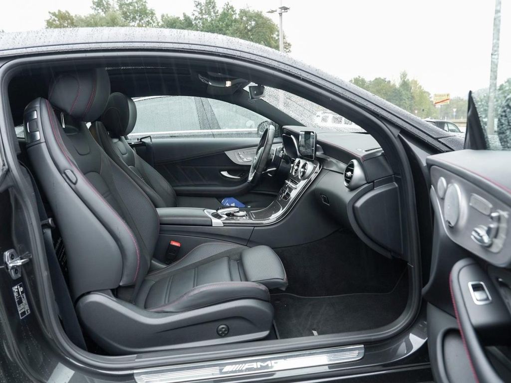 Mercedes-Benz C 43 AMG 2022 г. Серый, пробег 25490 км