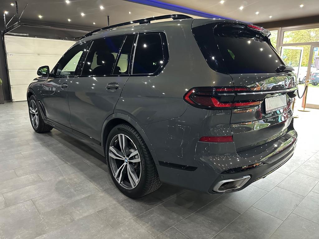 BMW X7 2025 г. Серый, пробег 40000 км