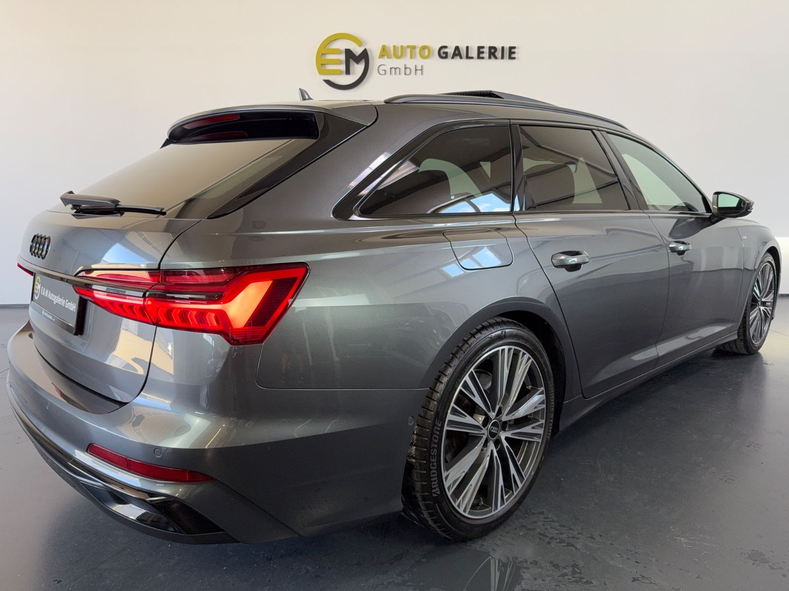 Audi A6 2024 г. Серый, пробег 37800 км