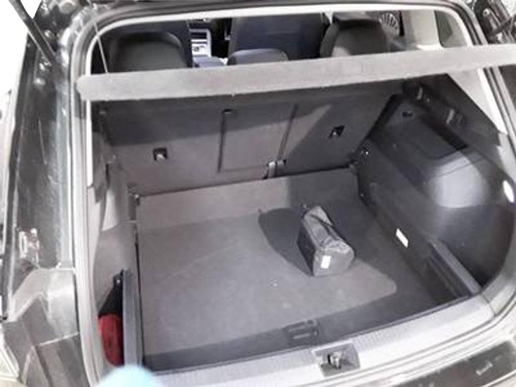 Volkswagen Tiguan 2025 г. Чёрный, пробег 23068 км