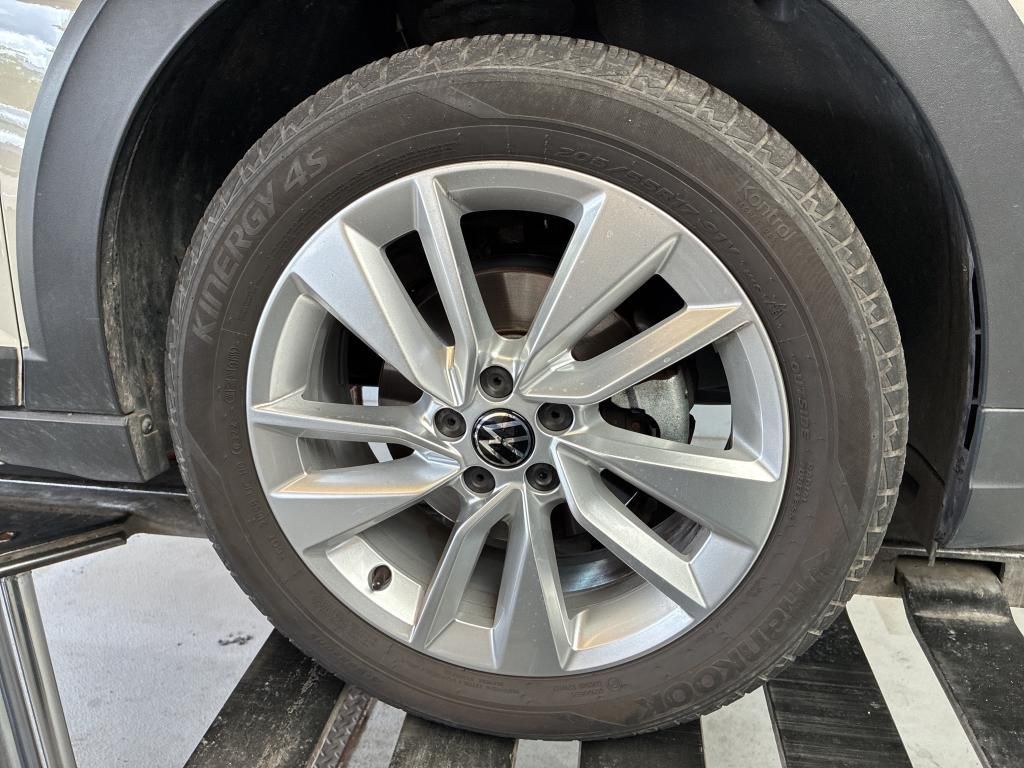 Volkswagen Taigo 2022 г. Серый, пробег 31005 км