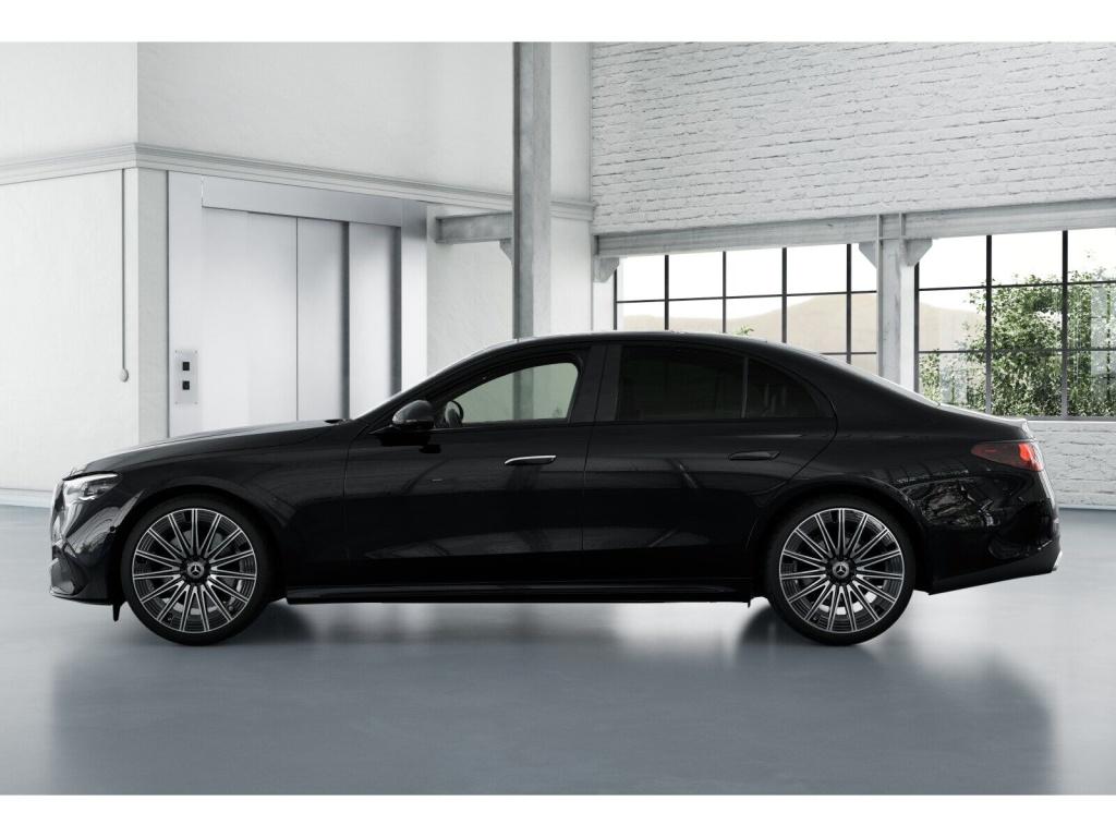 Mercedes-Benz E 220 2026 г. Чёрный, пробег 9081 км