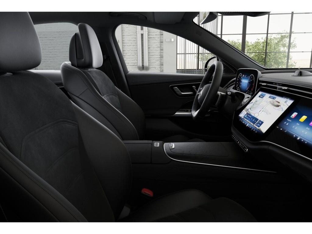 Mercedes-Benz E 220 2026 г. Чёрный, пробег 9081 км