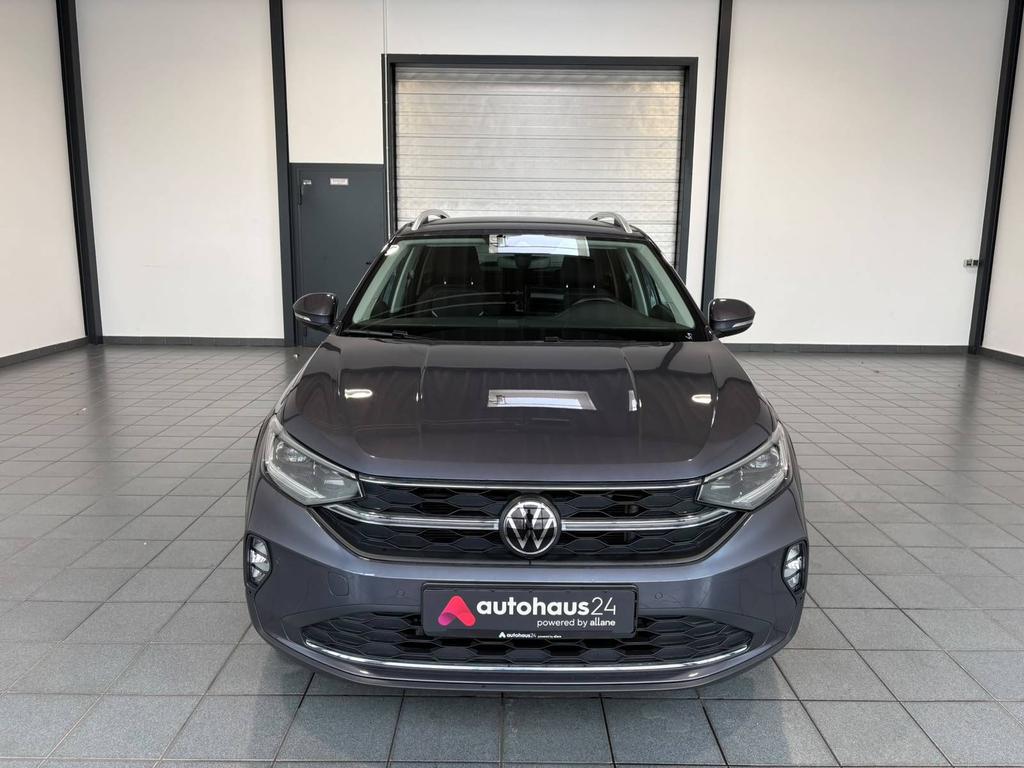 Volkswagen Taigo 2022 г. Серый, пробег 25194 км