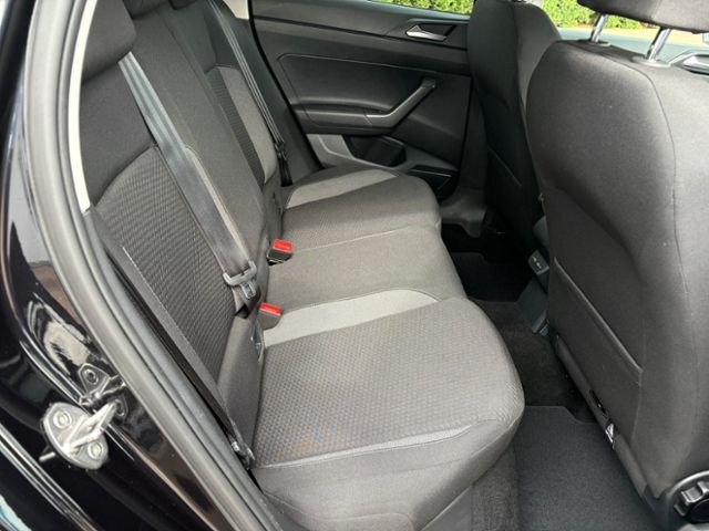 Volkswagen Polo 2023 г. Чёрный, пробег 41958 км