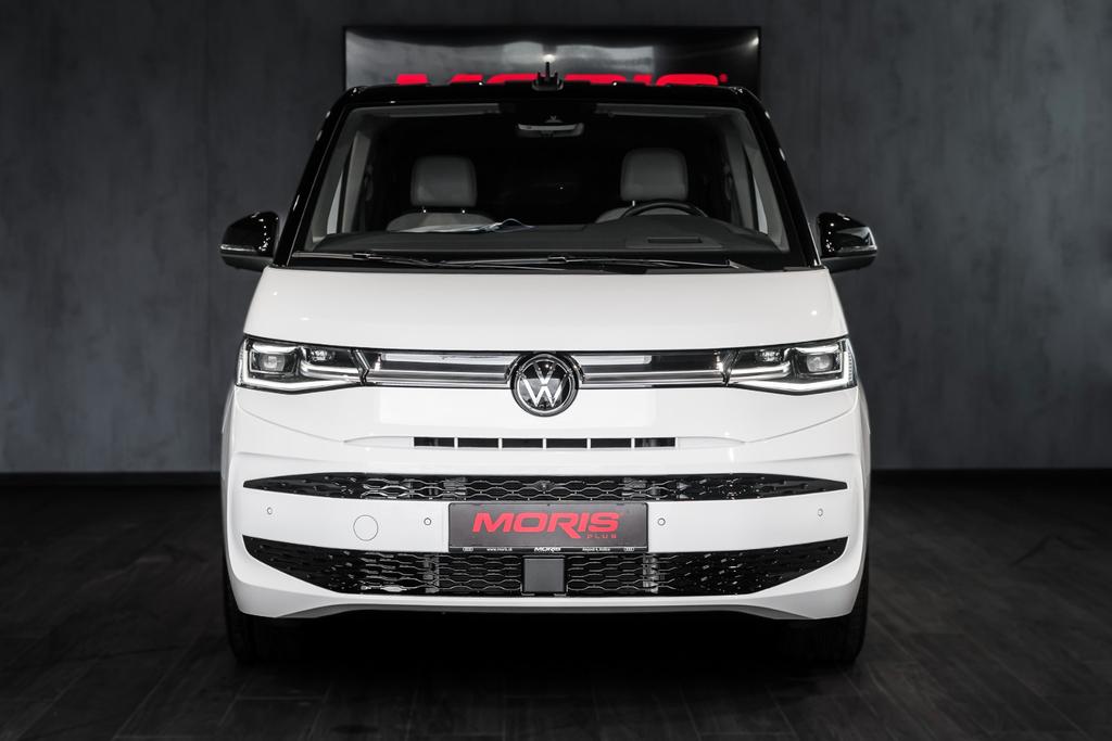 Volkswagen T7 MULTIVAN 2025 г. Белый, пробег 24000 км