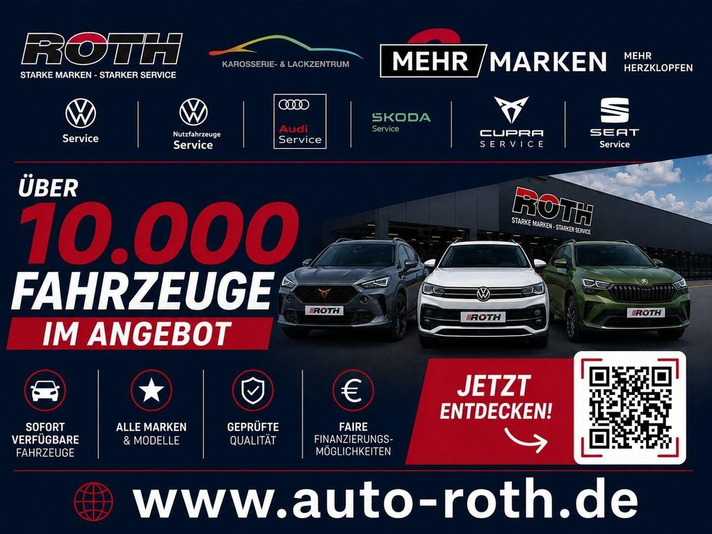 Audi Q3 2023 г. Синий, пробег 52130 км