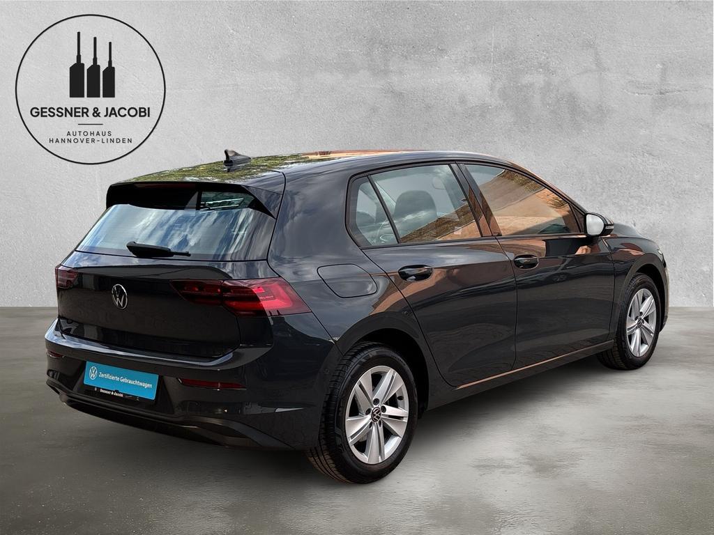 Volkswagen Golf 2024 г. Серый, пробег 48390 км