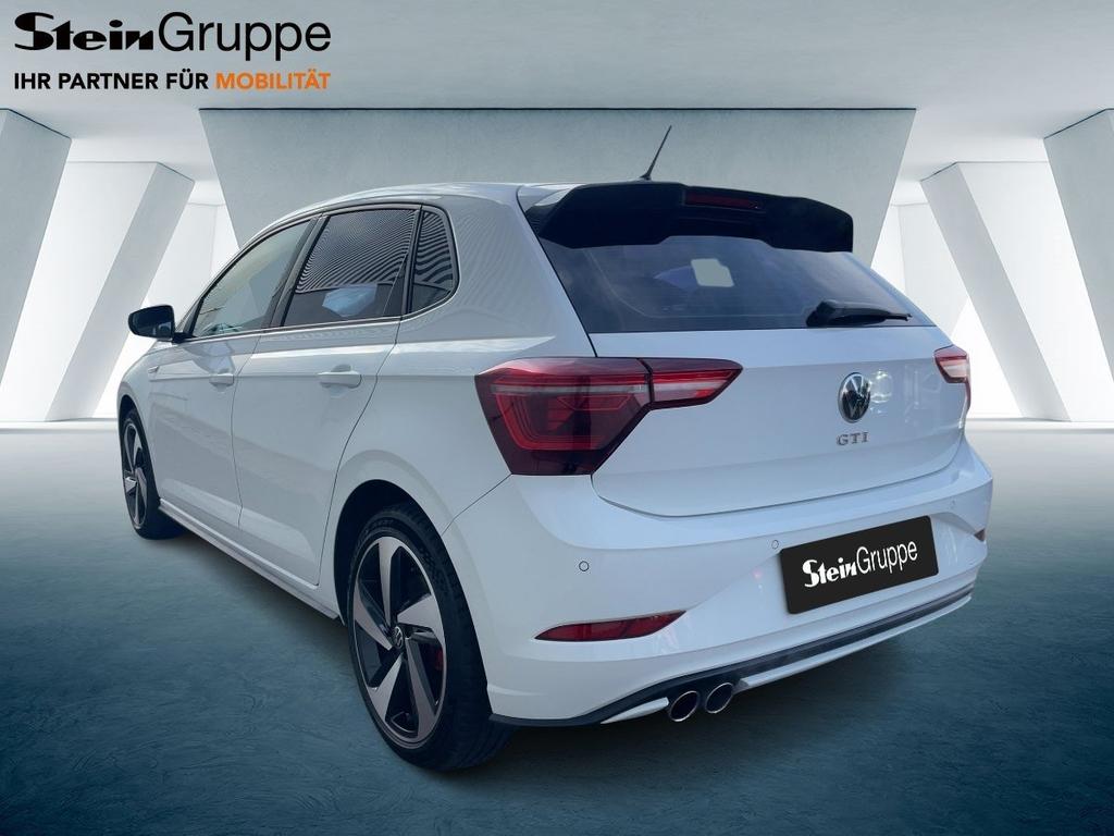 Volkswagen Polo 2024 г. Белый, пробег 51750 км