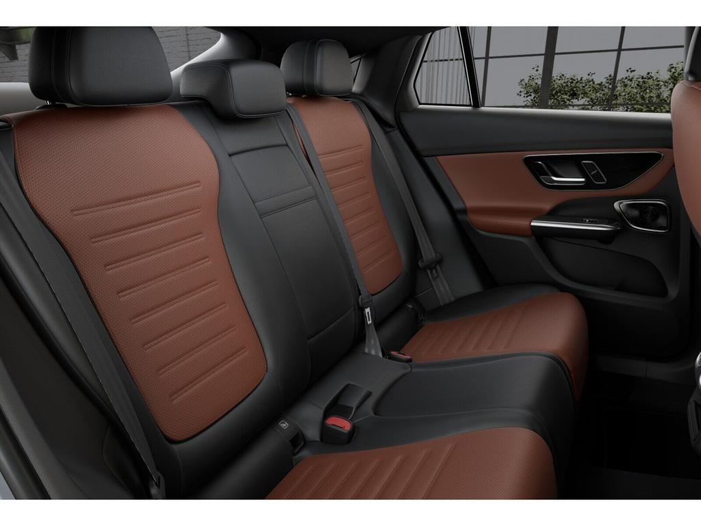 Mercedes-Benz GLC 450 2025 г. Серый, пробег 17627 км
