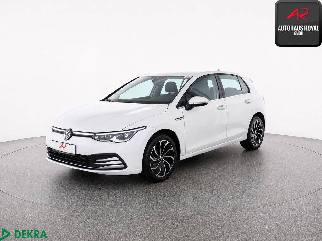 Volkswagen Golf 2024 г. Белый, пробег 21223 км