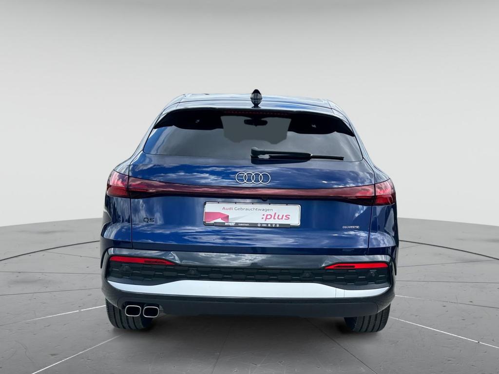 Audi Q5 2025 г. Синий, пробег 21166 км