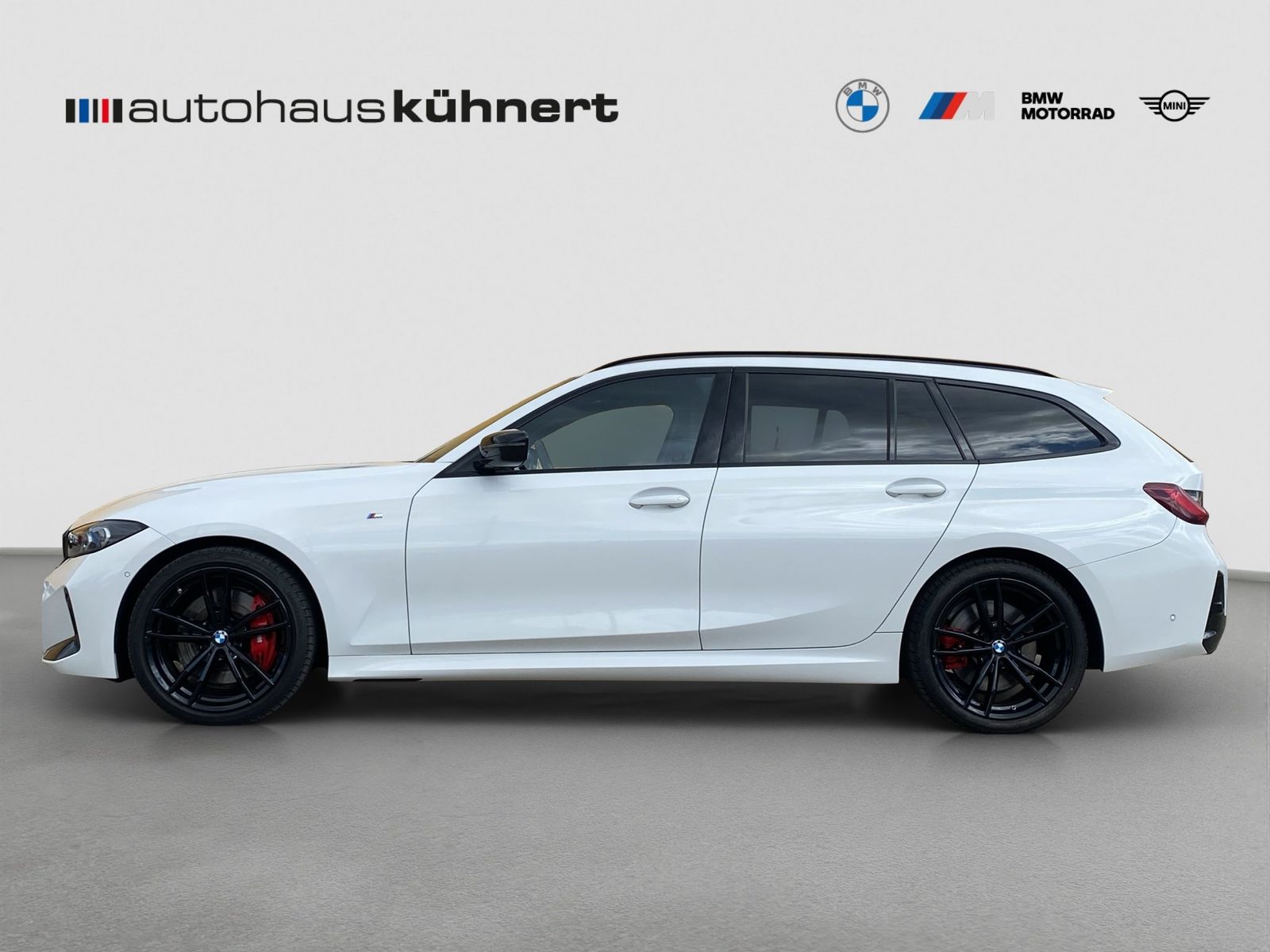 BMW 330 2023 г. Белый, пробег 43763 км