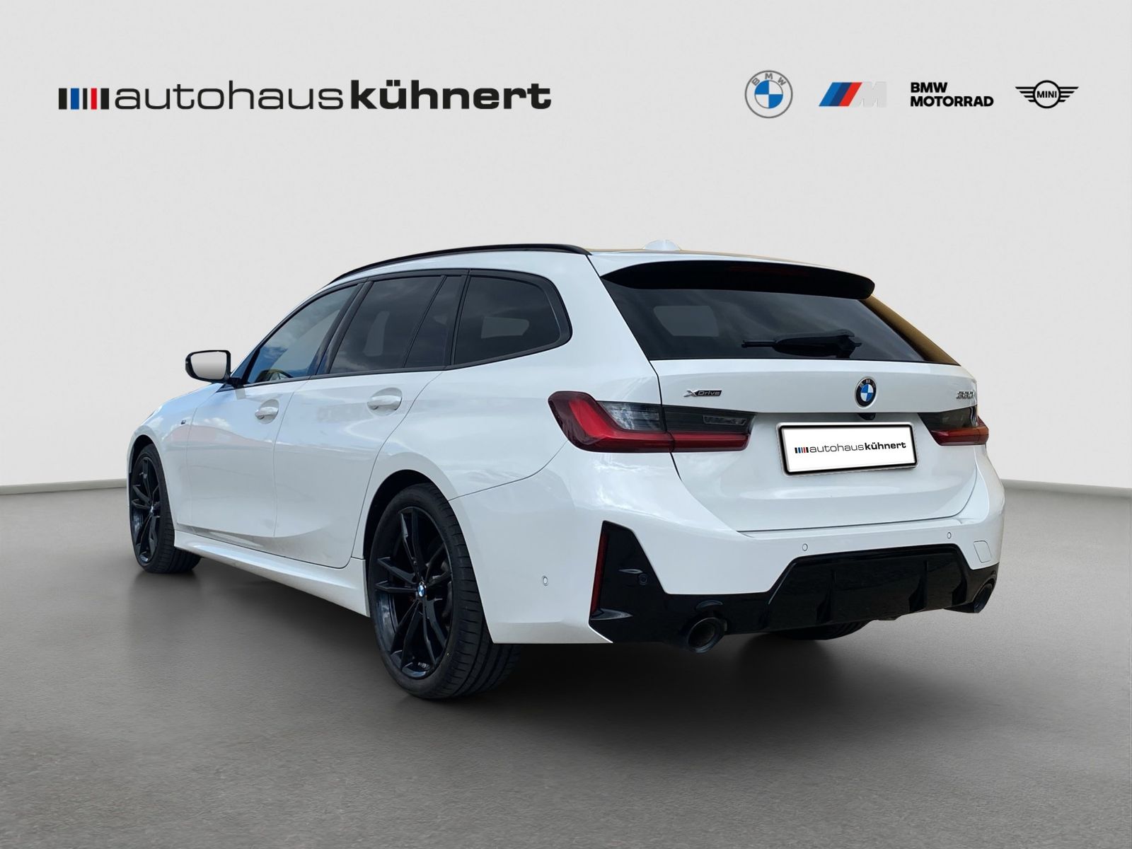 BMW 330 2023 г. Белый, пробег 43763 км