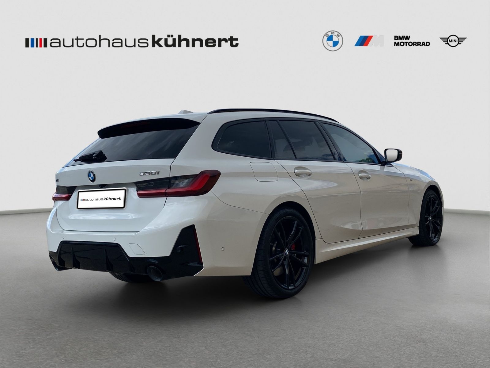 BMW 330 2023 г. Белый, пробег 43763 км